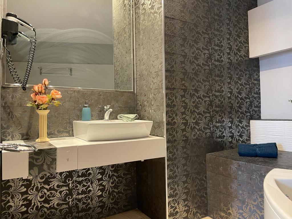 By La Rambla Rooms ברצלונה מראה חיצוני תמונה